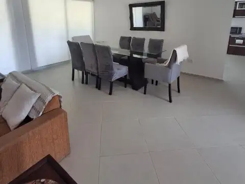 Casa en Venta en Santa Juana, USD 240.000