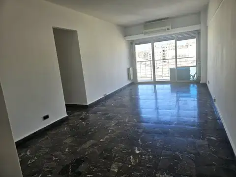 Departamento en Alquiler 49 años