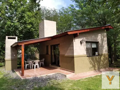 Casa en venta - 2 Dormitorios 1 Baño - 2.200Mts2 - Unquillo, Córdoba