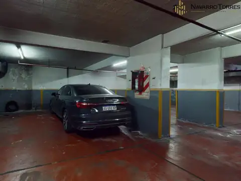 Oficina en Venta con 2 cocheras