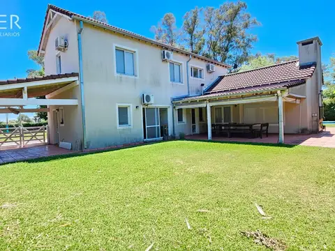Casa en Venta de 4 dormitorios