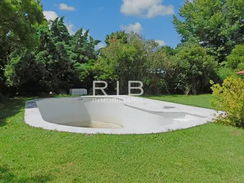 Propiedad Moderna al Golf sobre 1700 m2