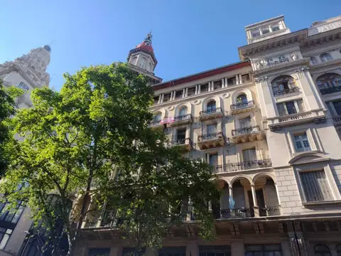 Único Piso 5º al Frente en Edificio de Categoría – Ideal Inversores – 149m² Totales a Reciclar