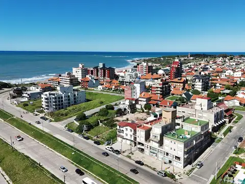 Terreno en Venta 28  mts Frente