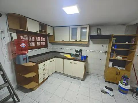Depto Tipo Casa en Alquiler con 1 cocheras