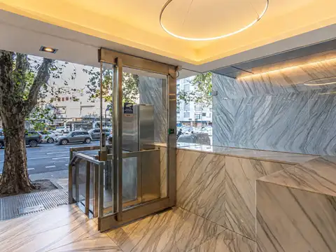 ALQUILER OFICINA EN BELGRANO 100M2 CON COCHERA