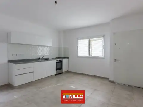 Depto Tipo Casa en Venta de 2 ambientes