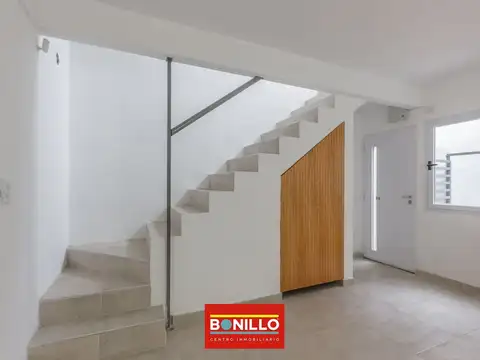 Depto Tipo Casa en Venta de 1 dormitorio