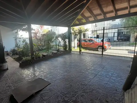 Casa en Venta en Chilavert, USD 130.000