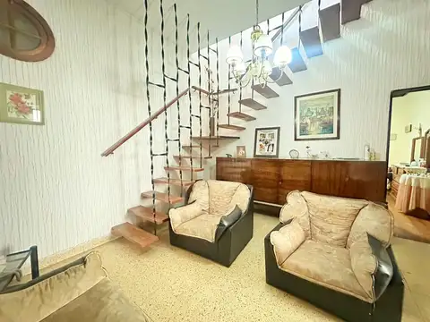 Casa en Venta en Valentin Alsina, USD 170.000