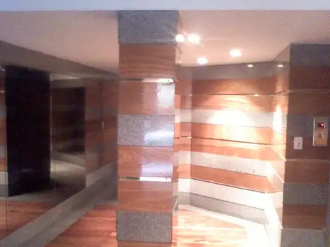 Arcos 2400, Piso 3