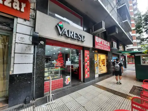 Local en Av. Corrientes 3911