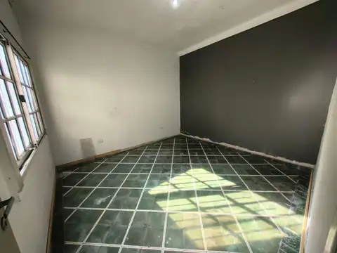 Depto Tipo Casa en Alquiler de 3 ambientes