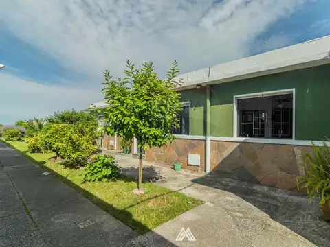 VENTA Casa en cooperativa 3 Dorm. + Baño Ituzaingó