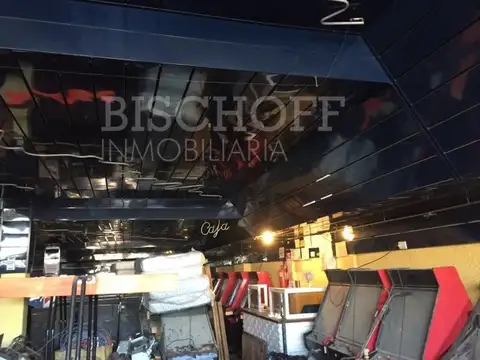 AVENIDA 3  3398 3300