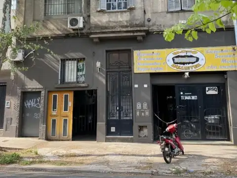 Importante Propiedad en Planta Alta en Villa Bellester