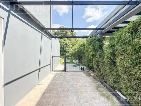 Casa en Venta en La Cañada de Pilar - Los Robles, USD 230.000