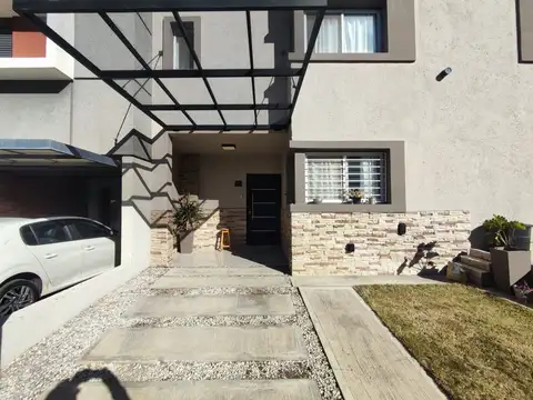 VENTA DUPLEX DOS DORMITORITORIOS- MIRADORES II