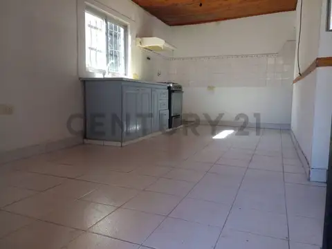 Venta de Casa 4 AMBIENTES en Burzaco