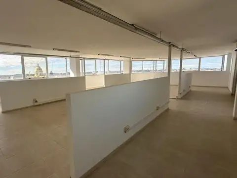 Alquiler Oficina en Dolores 200 m2 luminoso