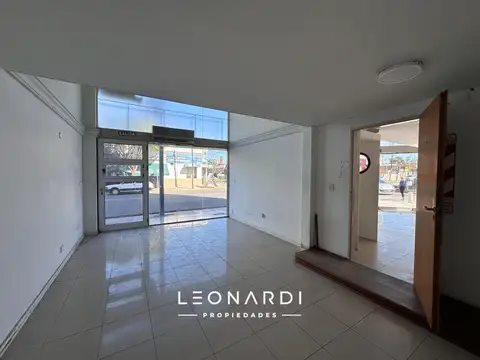 Local en Alquiler en Belén de Escobar, $ 2.200.000