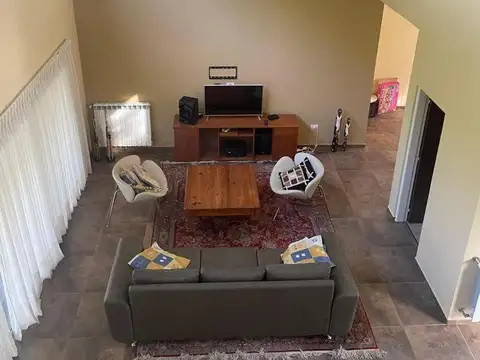 Casa 3 dormitorios ubicada en Puerto Paraíso | Gral. Lagos