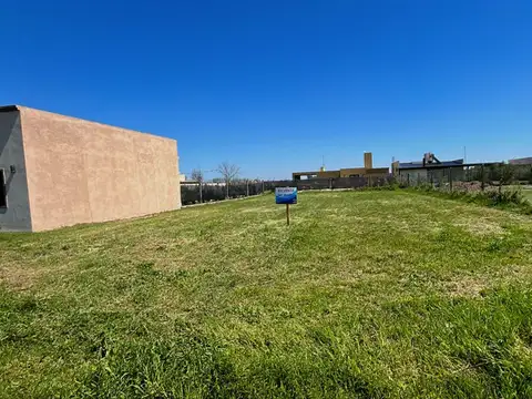 Terreno en Venta en Funes, USD 75.000