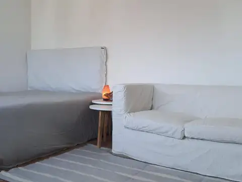 Departamento en Alquiler en Monserrat, $ 450.000