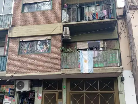 Caseros 2100