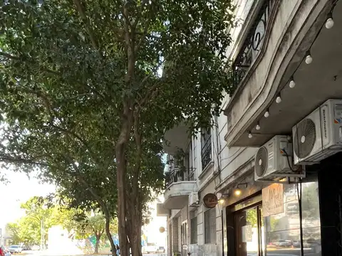 Local en Alquiler en Recoleta, $ 850.000