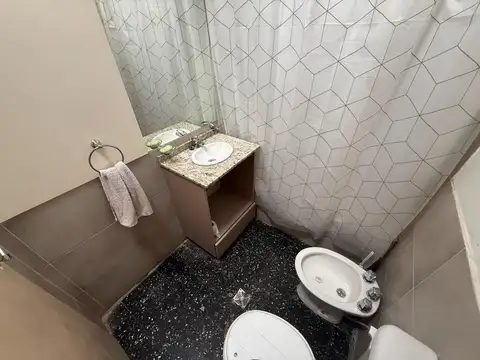 Depto Tipo Casa en Alquiler en Barrio Naón, $ 950.000
