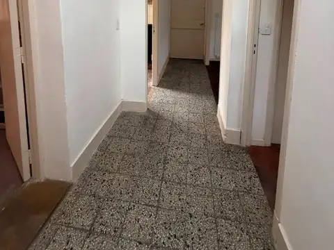 Depto Tipo Casa en Alquiler en Barrio Naón, $ 950.000