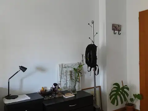 Monoambientes muy luminoso con balcon Villa del Parque