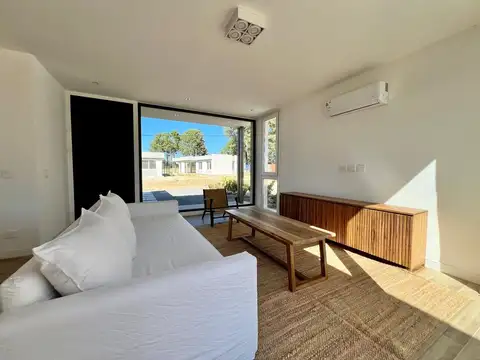 Casa en Venta en Punta Ballena, USD 300.000