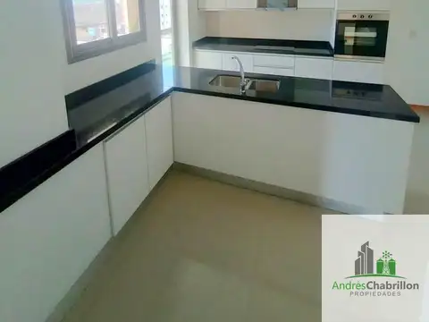 Hipólito Yrigoyen 500