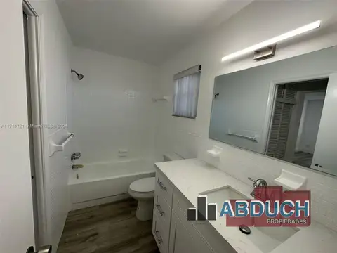 Departamento en Venta en Cape Coral, USD 250.000