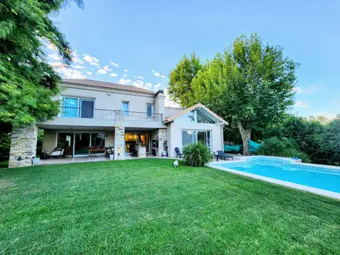 Casa - Venta - Argentina, San Miguel - Alberto Williams 899