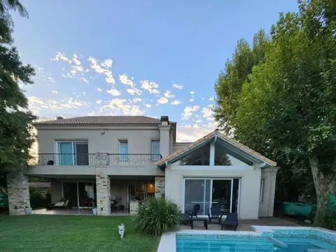 Casa en Venta en Muñiz, USD 645.000