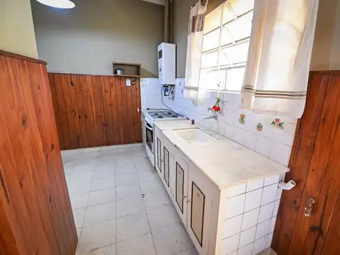 CASA EN VENTA 3 DORM BARRIO CENTRO I