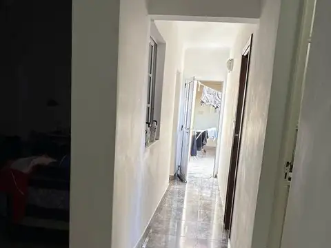 Casa en Pasaje O. Alemis a 30 mTs de Avenida Perón