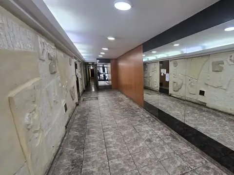 Avenida Independencia 1800, Piso PB