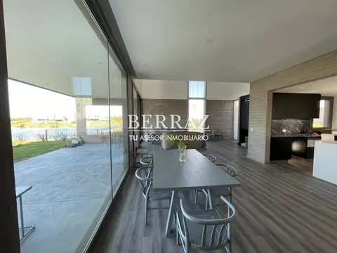 Casa en Venta al Noreste