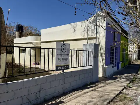 Lote 565 m² con 2 locales y 2 viviendas – Frente a Plaza Principal, Luis Palacio