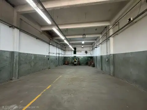 Galpón Industrial de Losa en Esquina 1470 m² en 2 Plantas - Villa Madero