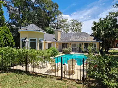 ALQUILER TEMPORARIO casa en Country Boca Raton