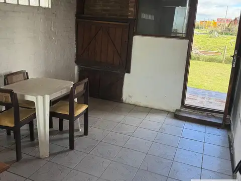 Casa en Venta - 3 Dormitorios 2 Baños - 500mts - Mar Del Plata