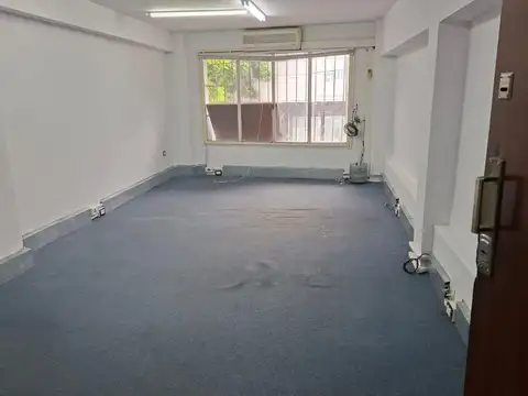Oficina en Alquiler en Vicente Lopez Vias / Rio, $ 560.000