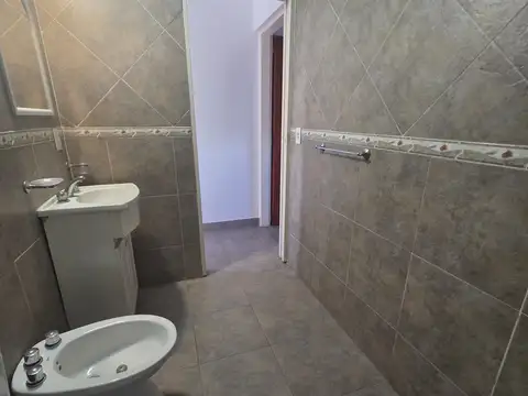 Alberti 600, Piso 1