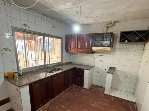 Depto Tipo Casa 2 ambientes con 1 baño
