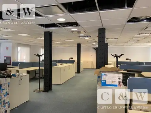 Oficina en Venta 100 años